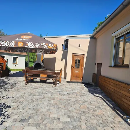 Moravsky Kras Guest house